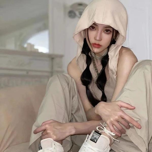 我,何爷爷
