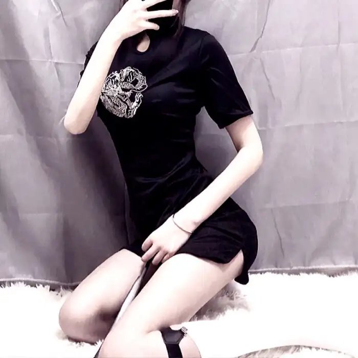 云裳艳曲