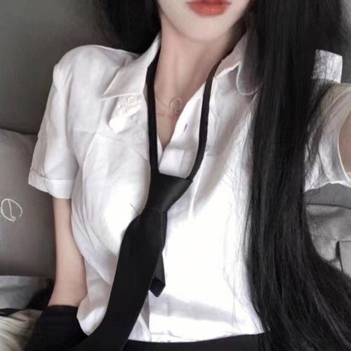 笼中的女儿
